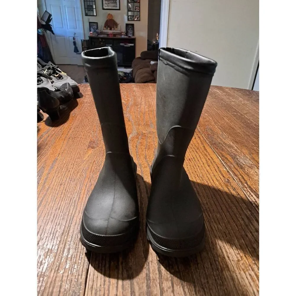 New Kids Size 20 Black Rubber Rain Snow Boots Typically Size 4.5-5